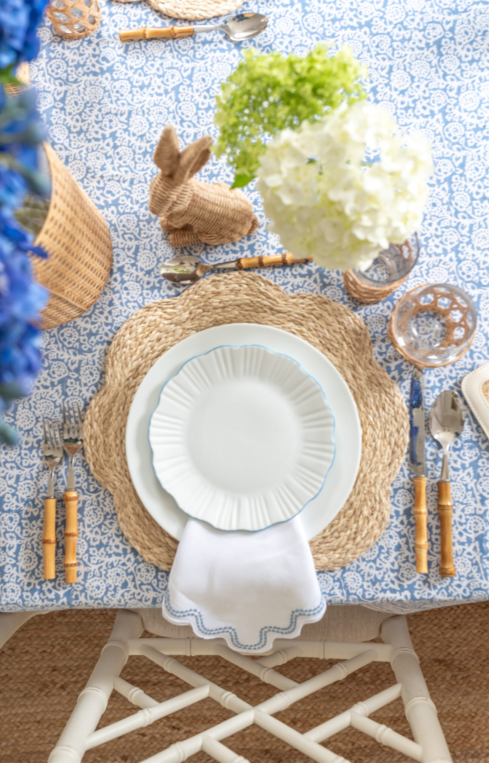 Spring Table with Cailini Coastal | Kristy & New England